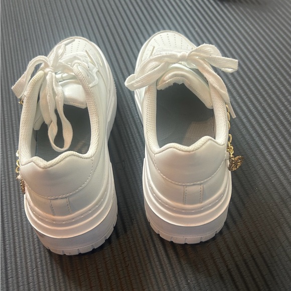 White Women Casual Sneakers - Picture 3 of 4